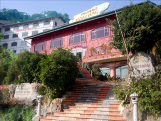 Khách sạn và Nhà hàng Hương Rừng