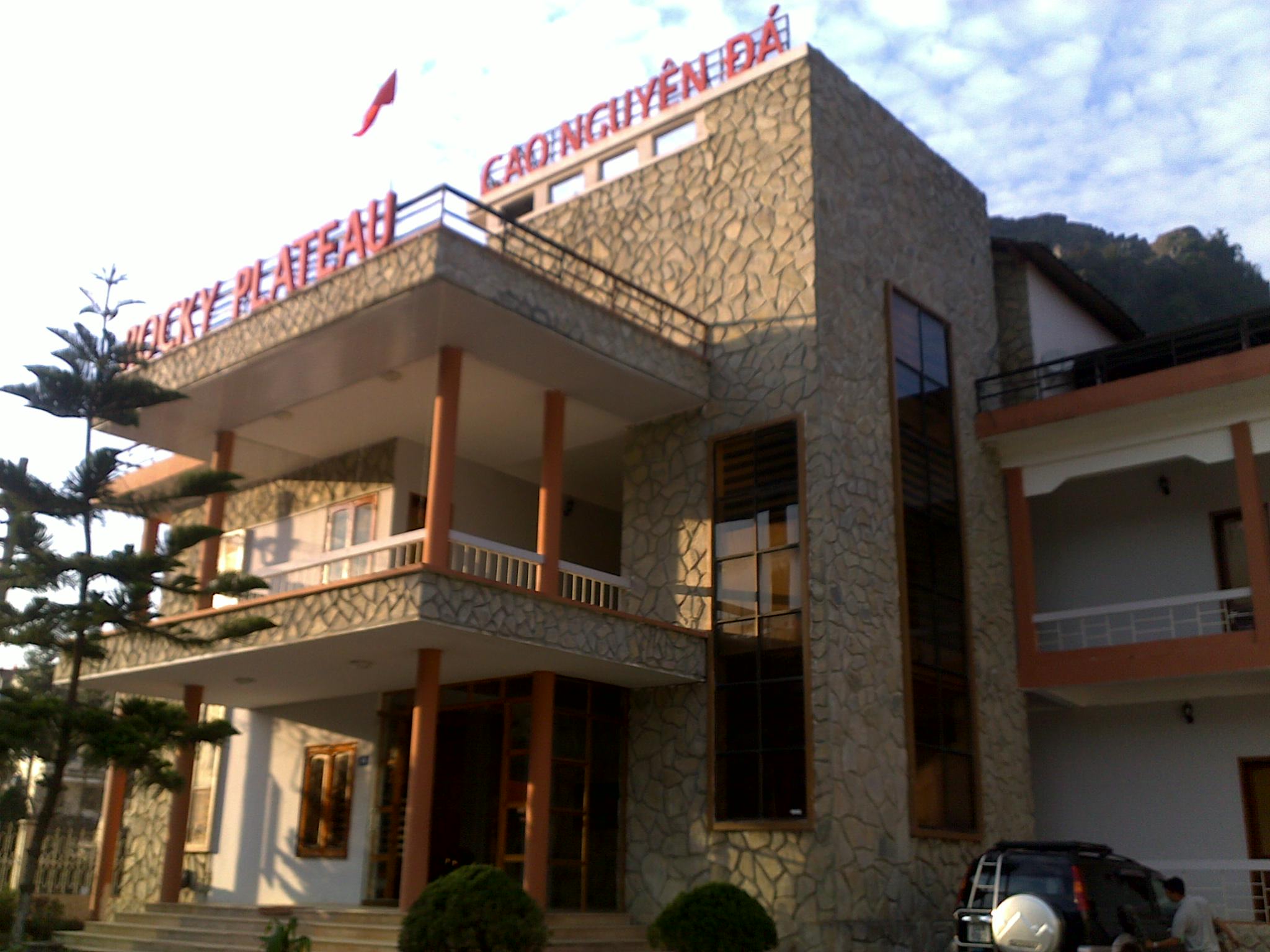 Khách sạn Cao Nguyên Đá Hà Giang